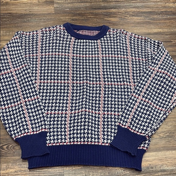 Sweaters - Blue and White Houndstooth Sweater